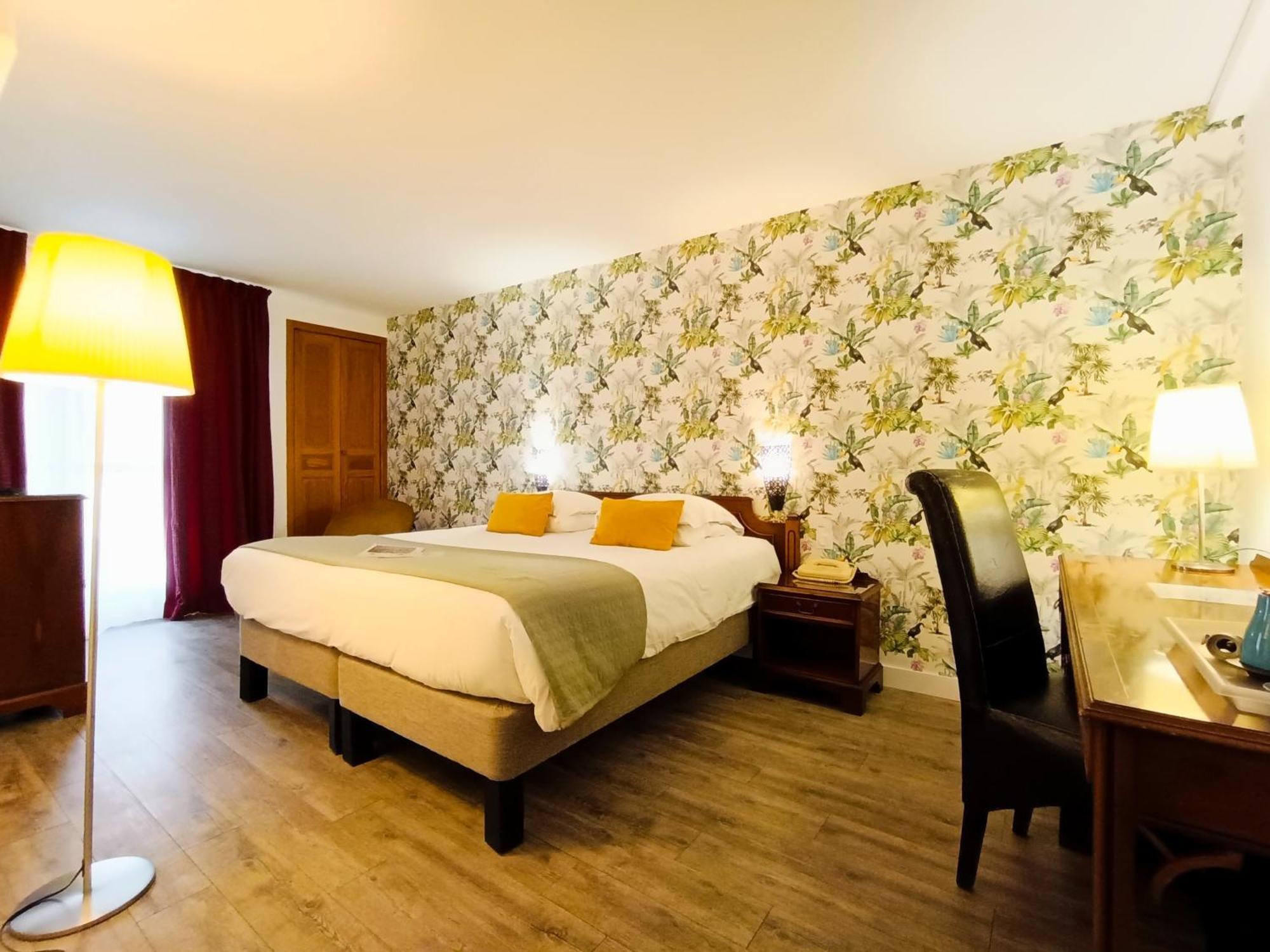 Hotel Des Tuileries Nîmes Eksteriør billede