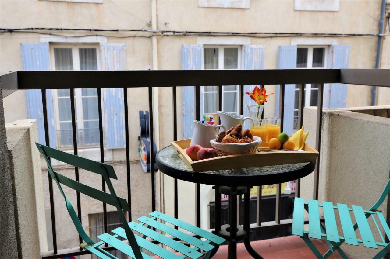 Hotel Des Tuileries Nîmes Eksteriør billede