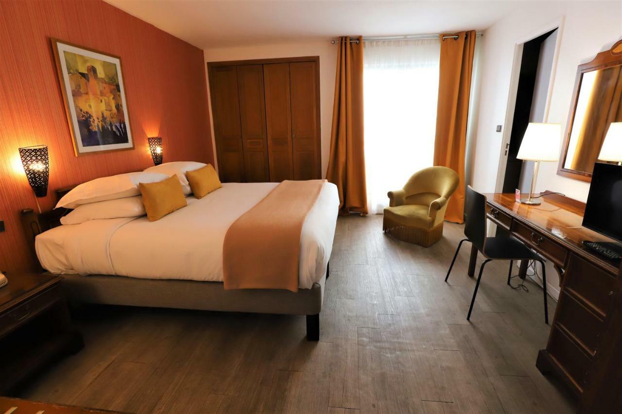 Hotel Des Tuileries Nîmes Eksteriør billede